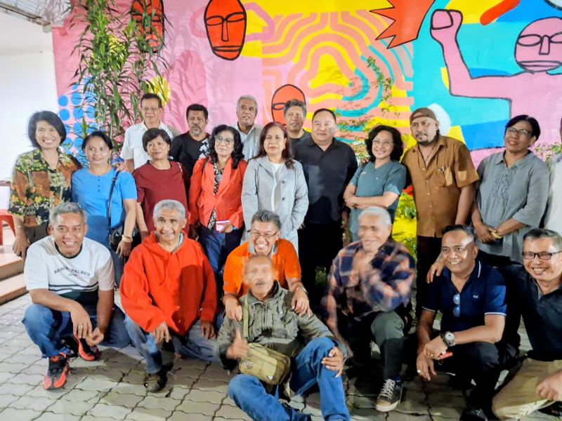 “Alumni Smansa ’87 Gelar Bakti Sosial Bersama YFMG di Kefamenanu”