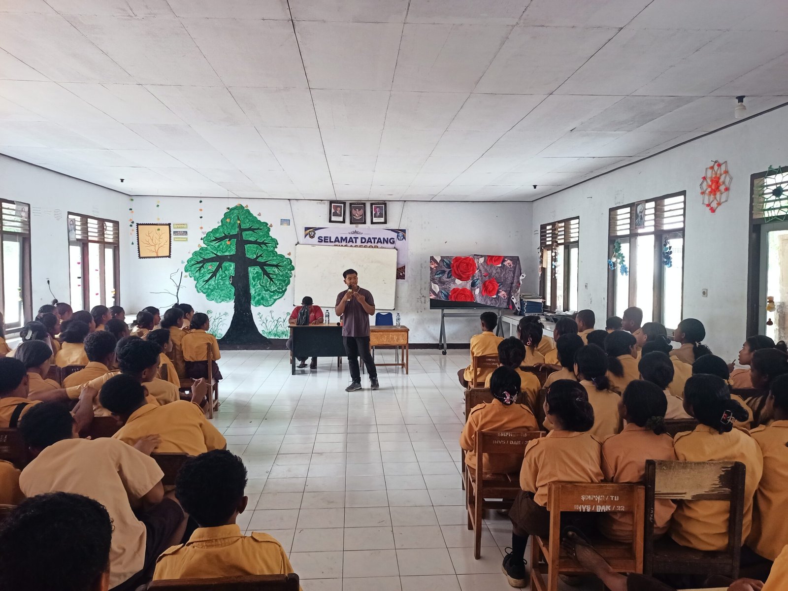 YFMG Dorong Minat Bertani Generasi Muda melalui Edukasi Hidroponik